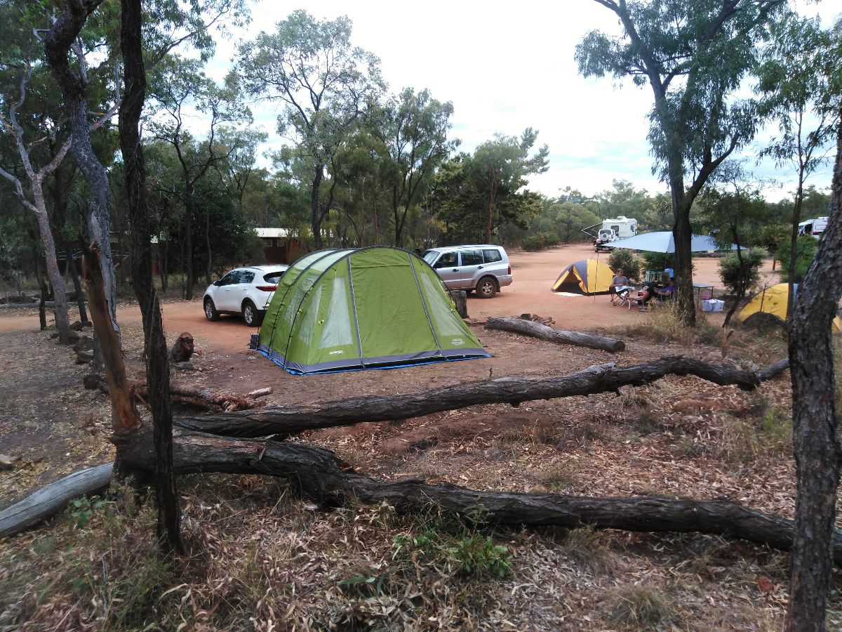 Camping at Undarra (to visit the Lava Tubes)