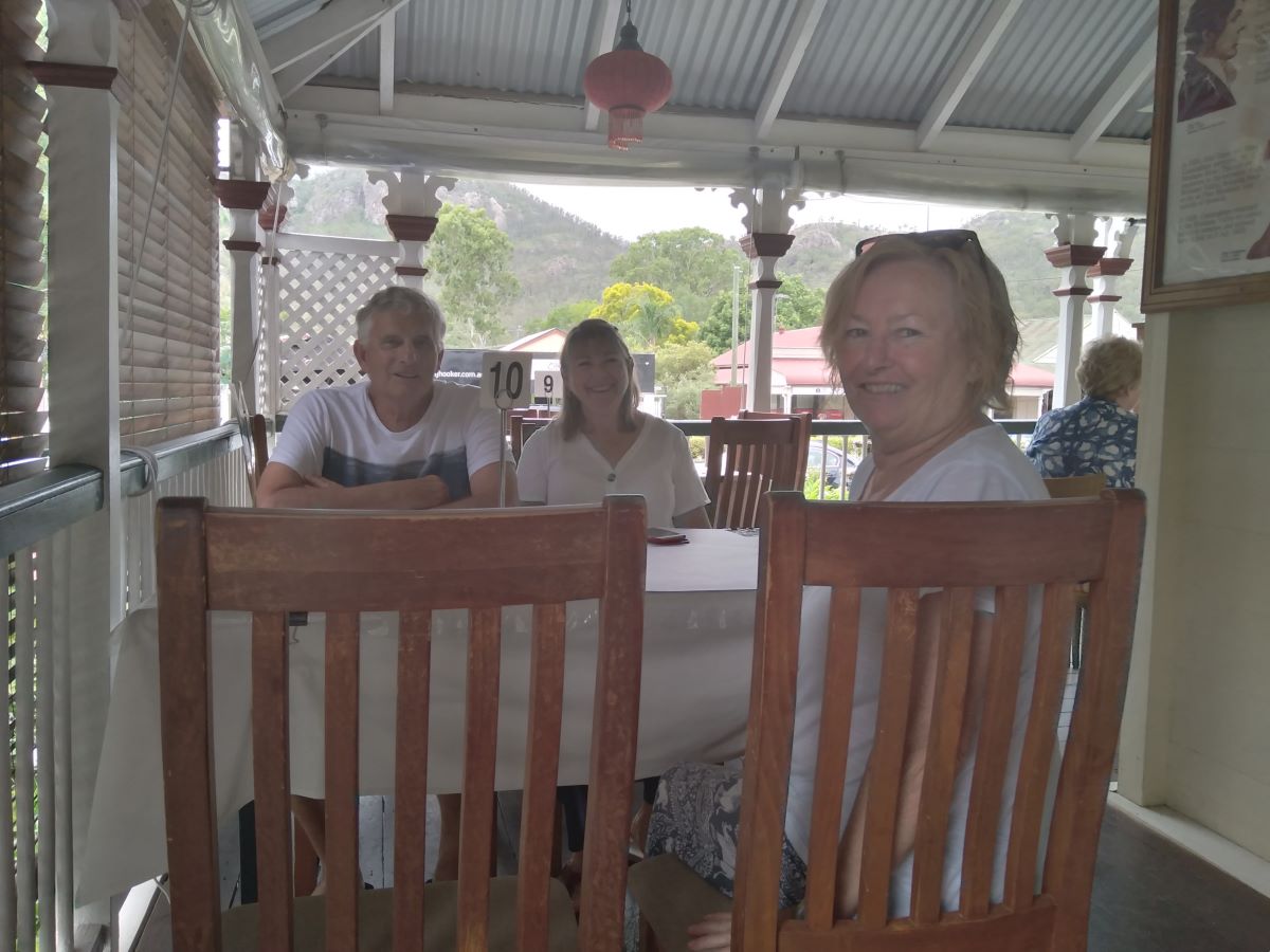 And stop at Esk for Morning Tea with Lyn & Bob