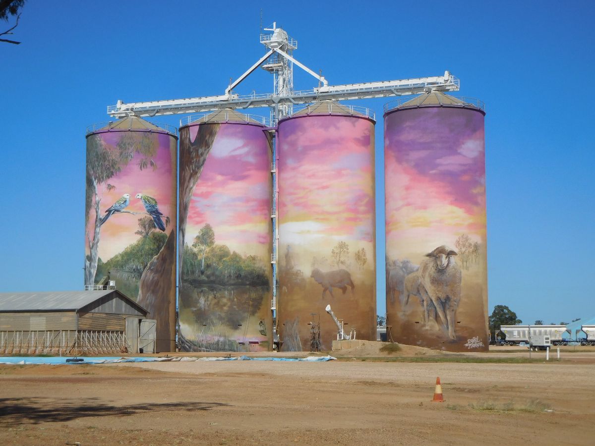... great silo art