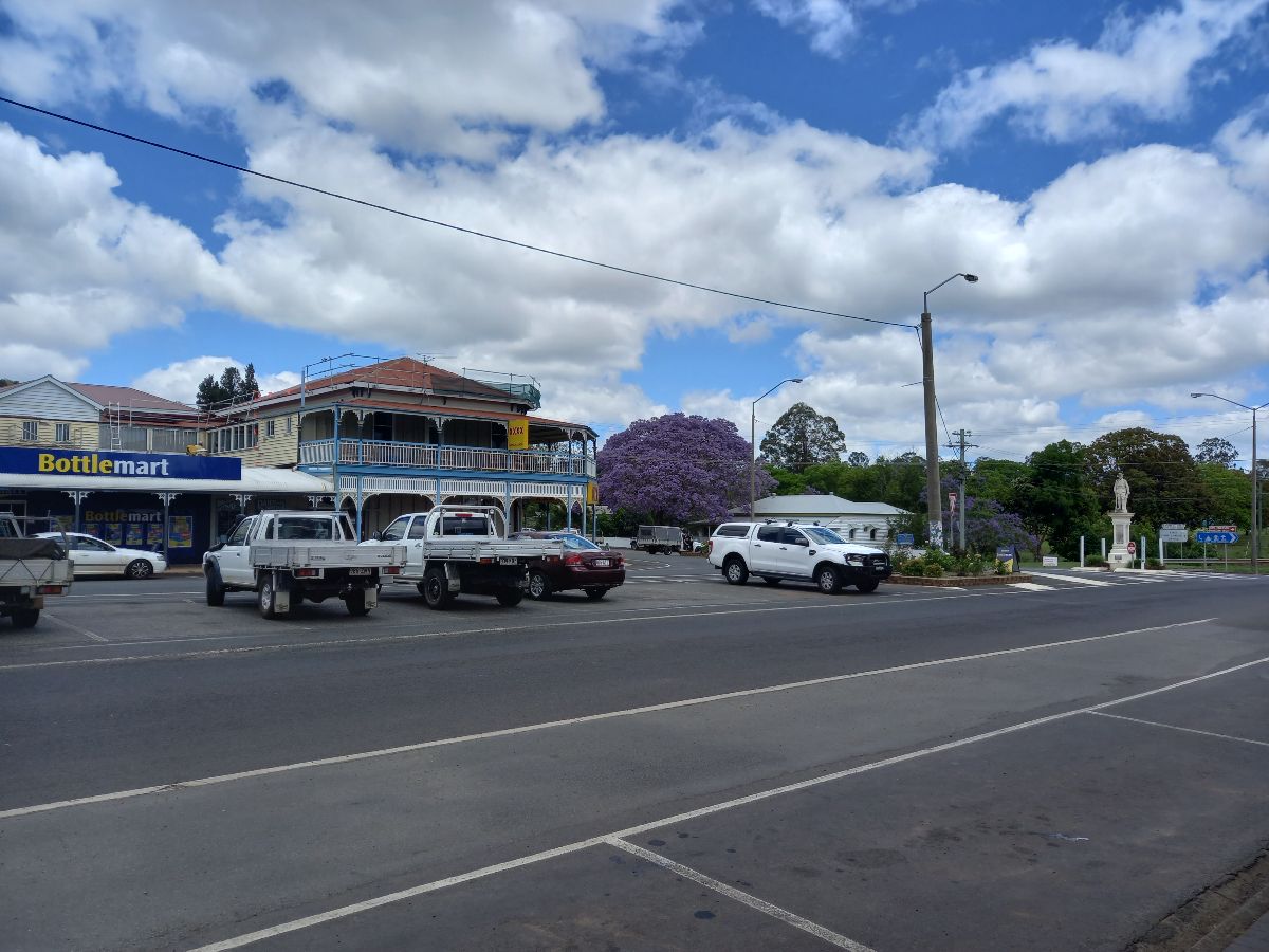 We stopped at Blackbutt on the way home - a great bakery!