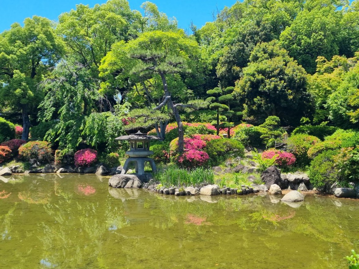Osaka Castle.