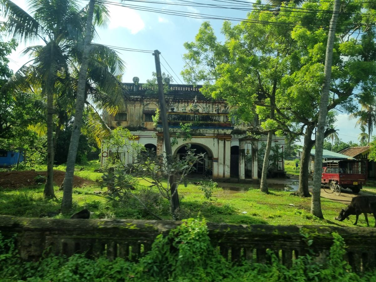 En route to Kandalama.