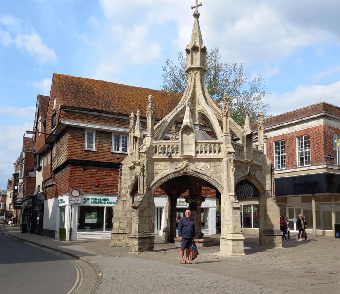 A stop in Salisbury on our way south