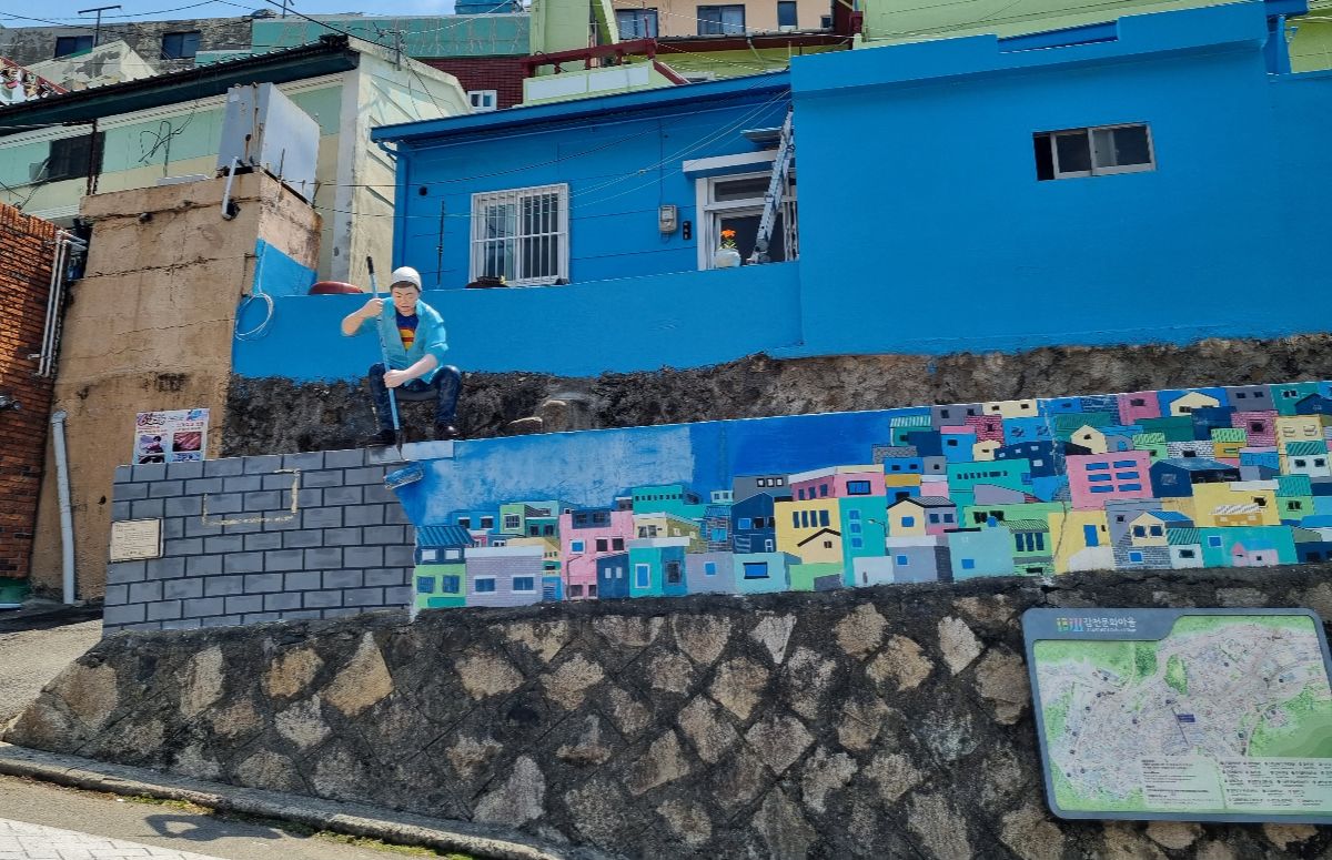 I loved this clever mural.