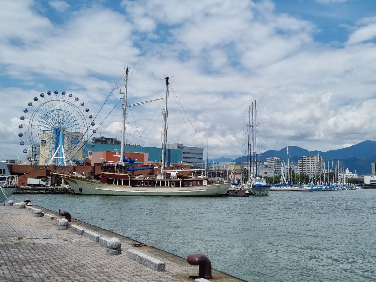 Shimizu, the nearest port for visiting Mt Fuji. 
