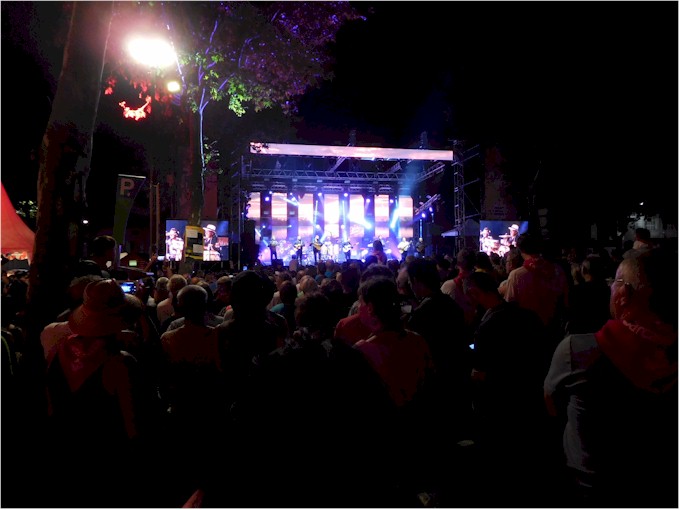 Free concerts, music and dance...